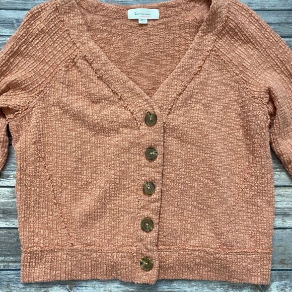Two by Vince Camuto Peach Textured Button Cardigan Sweater - Picture 5 of 12